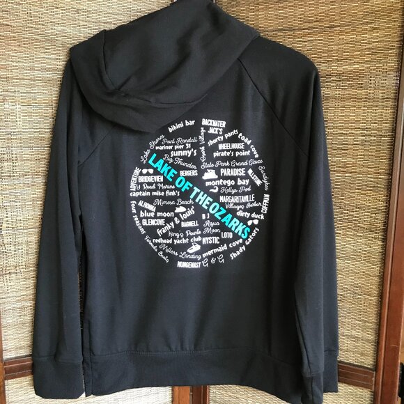 Lake of the Ozarks Hoodie, M: Upcycled Pullover Sweatshirt, Landmarks Marinas - Picture 10 of 14